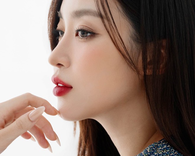 Mừng sinh nhật tuổi 30, Hoa hậu Đỗ Mỹ khoe vẻ đẹp cá tính - Ảnh 2.