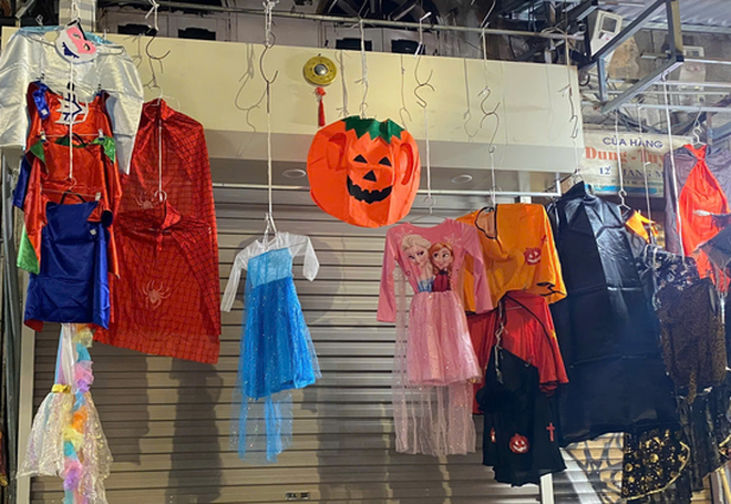 Halloween chưa tới, H&agrave;ng M&atilde; đ&atilde; v&agrave;o m&ugrave;a - Ảnh 14.