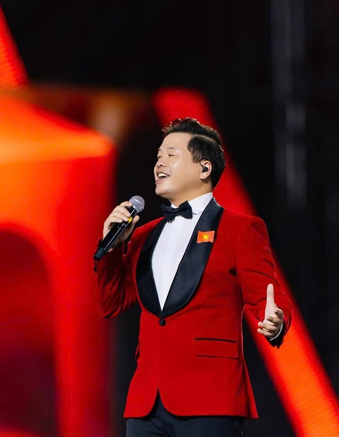 Concert Quốc gia 'Tự h&agrave;o l&agrave; người Việt Nam' tại Th&aacute;i Nguy&ecirc;n lan tỏa sức mạnh đại đo&agrave;n kết d&acirc;n tộc   - Ảnh 4.