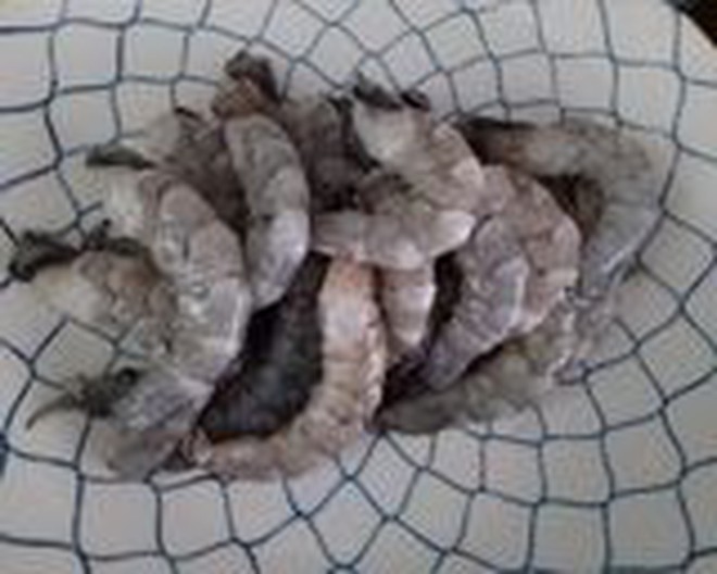 Đổi vị bữa tối đầu tuần với m&oacute;n m&igrave; &Yacute; t&ocirc;m sốt c&agrave; chua thơm lừng - Ảnh 1.