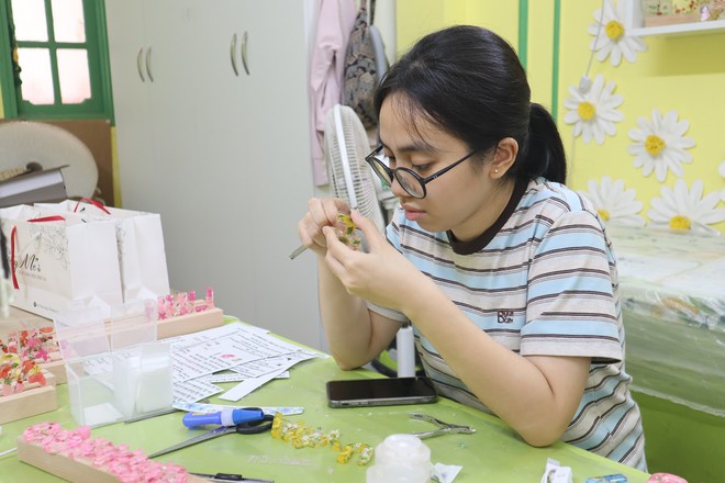 Quà handmade 20/11: Thị trường ngách tìm khách bằng sự cá nhân hóa - Ảnh 6.