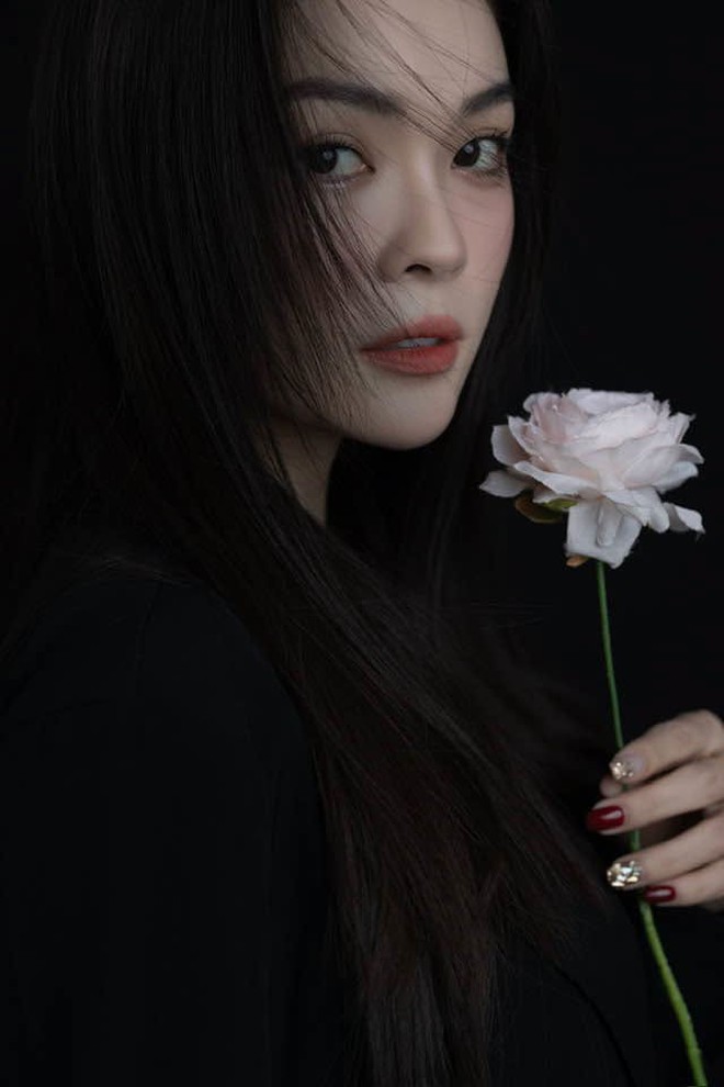 Dương Cẩm Lynh tuổi 45: 'Mất m&aacute;t, thất bại, oan ức hay l&ograve;ng người đổi thay... đều đ&atilde; nếm đủ' - Ảnh 5.