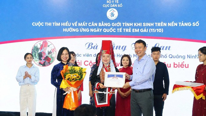 Thứ trưởng Bộ Y tế: Tăng cường kiểm so&aacute;t lựa chọn giới t&iacute;nh thai nhi, giảm thiểu mất c&acirc;n bằng giới t&iacute;nh khi sinh - Ảnh 4.