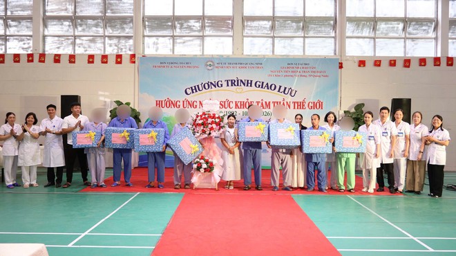 Những khoảnh khắc đặc biệt tại Bệnh viện Sức khỏe t&acirc;m thần Quảng Ninh - Ảnh 7.