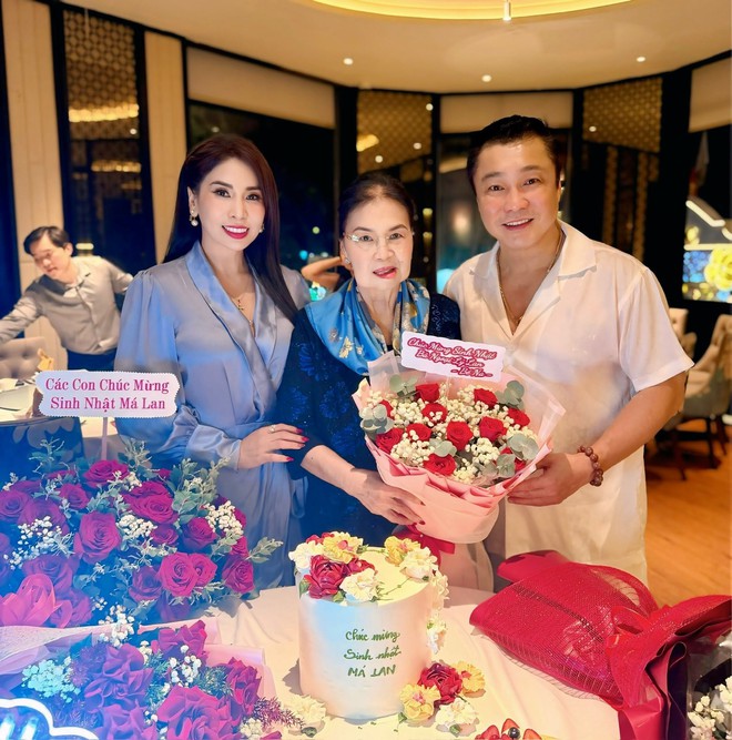 Mẹ ruột Lý Hùng: Tần tảo giúp chồng nuôi con, tuổi già an hưởng cuộc sống đủ đầy - Ảnh 2.