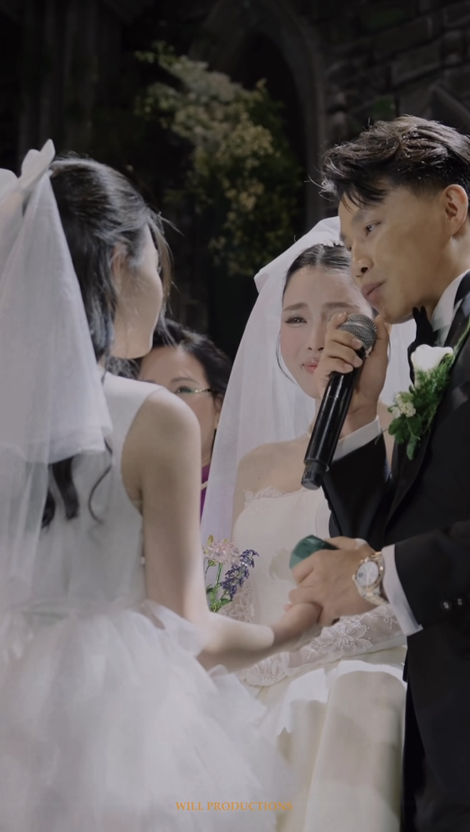Con ri&ecirc;ng của vợ Văn Thanh g&acirc;y ch&uacute; &yacute; trong ng&agrave;y cưới của mẹ - Ảnh 2.