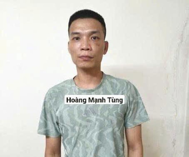 H&agrave; Nội khởi tố 4 đối tượng g&acirc;y rối trật tự tại chợ hoa Quảng an - Ảnh 1.