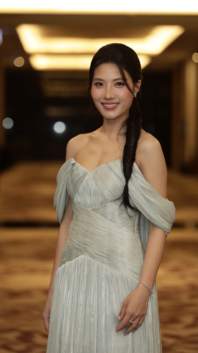 Hoàng Hải, Hà Việt Dũng làm phim truyền hình chính luận - an ninh đặc biệt 'Trời cao nguyên xanh' - Ảnh 7.