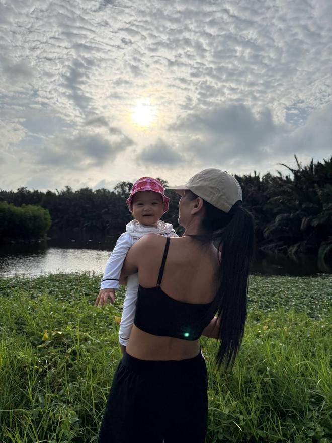 H'Hen Ni&ecirc; chia sẻ c&acirc;u chuyện h&agrave;i hước về tiền mua đất cho anh em trai - Ảnh 10.