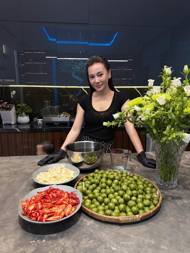 Đời thường giản dị của Phương Oanh - Ảnh 1.