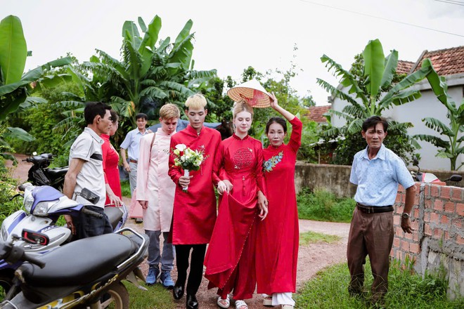 Ch&agrave;ng trai vượt qua những g&igrave; để rước c&ocirc; g&aacute;i người Nga về l&agrave;m d&acirc;u Việt? - Ảnh 5.