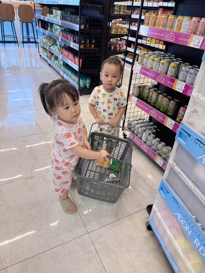 Vẻ ngo&agrave;i dễ thương của con trai Phương Oanh - Ảnh 3.