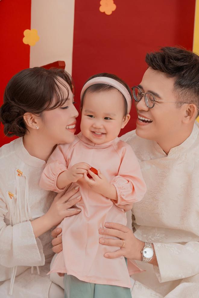 MC Đức Bảo thừa nhận là người chồng tệ trong ngày sinh nhật Phương Thảo - Ảnh 4.