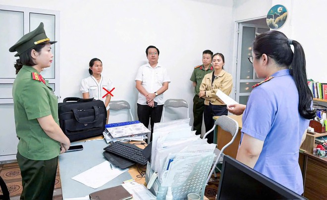 L&agrave;m giả hồ sơ mua nh&agrave; ở x&atilde; hội tại Ph&uacute; Thọ: Bốn người bị khởi tố - Ảnh 5.