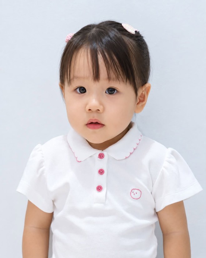 Khoe ảnh l&uacute;c nhỏ với 2 con, Phương Oanh thừa nhận 'dậy th&igrave; kh&ocirc;ng th&agrave;nh c&ocirc;ng' - Ảnh 3.