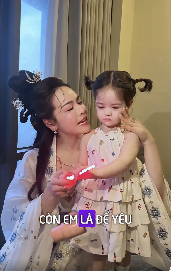 Mối quan hệ đặc biệt giữa Nhật Kim Anh v&agrave; mẹ chồng cũ g&acirc;y ch&uacute; &yacute; năm 2026 - Ảnh 5.