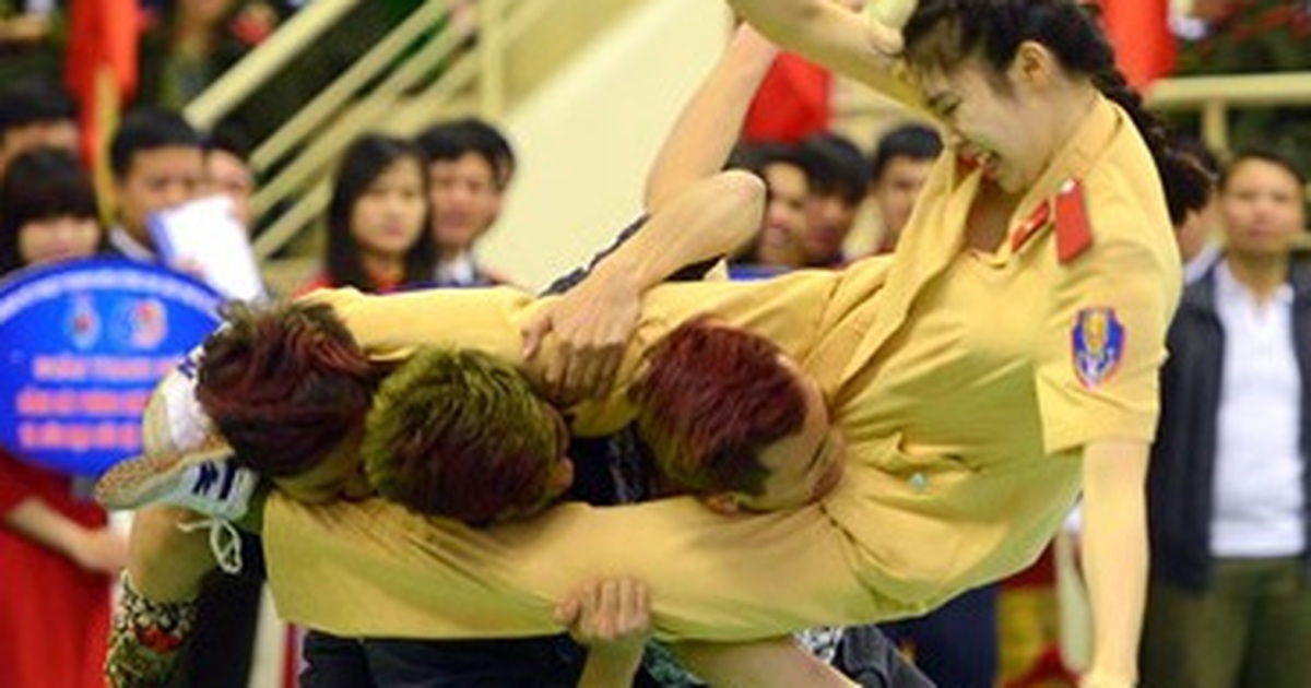7-dai-hoi-vo-thuat-cand-32-zing-1457948268867-crop-1457948288079.jpg