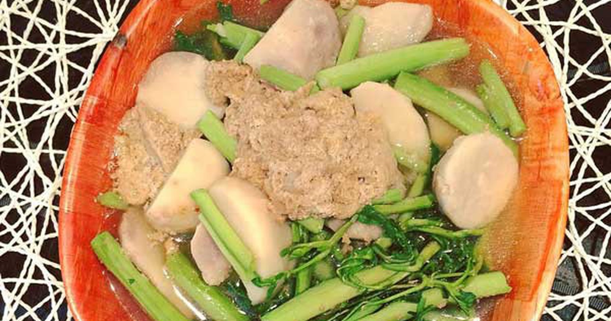 Cách nấu canh cua khoai sọ rau rút đơn giản