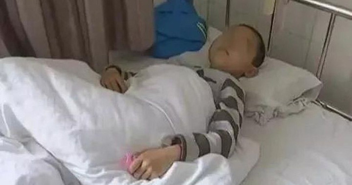 Cậu bé 7 tuổi bị ung thư do sở thích ăn uống mà rất nhiều trẻ ...