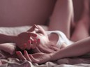 Phụ nữ hết kinh nguyệt BAO LÂU thì có thể quan hệ? Câu hỏi tưởng đơn giản nhưng có thể giúp chị em ngừa ung thư cổ tử cung hiệu quả