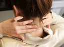 Đừng chủ quan trước đau mỏi vai gáy, vừa cản trở sinh hoạt lại còn là "hồi chuông" cảnh báo sớm 5 loại bệnh nguy hiểm sau