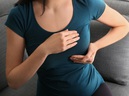 Người phụ nữ thiếu estrogen sẽ có 3 chỗ trên cơ thể bị "teo nhỏ" rất nhanh, ở độ tuổi nào cũng nên đọc để phòng ngừa
