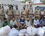 Ấn Độ bắt giữ 7 người ăn trộm quần áo tử thi ở lò hỏa táng