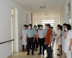 Thứ trưởng Bộ Y tế: Bắc Giang cần triển khai đồng bộ nhiều biện pháp để kiểm soát dịch bệnh