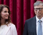Ly hôn nhưng tỷ phú Bill Gates vẫn đeo nhẫn cưới, dân mạng đồn đoán đằng sau là âm mưu của 2 vợ chồng nhà giàu