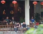 Hỏa tốc: Từ 17h chiều nay, các hàng quán vỉa hè ở Hà Nội chính thức tạm dừng hoạt động