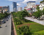 Mục sở thị con đường 'đẹp nhất Thủ đô' chuẩn bị xén dải phân cách