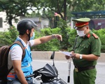 Số ca mắc ngoài cộng đồng không có dấu hiệu “hạ nhiệt”, 72 người ở Hà Nội vẫn không chịu đeo khẩu trang nơi công cộng