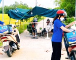 Hà Tĩnh: Đội 'shipper áo xanh 0 đồng' tiếp viện người dân vùng dịch