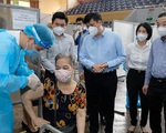 Công suất tiêm vaccine COVID-19 ở Hà Nội đạt mức cao nhất từ trước tới nay