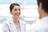 Bí quyết để tạo ấn tượng với người mới quen Bí quyết để tạo ấn tượng với người mới quen