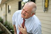 Phát hiện và xử trí khi người thân bị đột quỵ Phát hiện và xử trí khi người thân bị đột quỵ