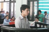 Con rắn 'oan hồn' ở phiên tòa em chết trong đám cưới chị Con rắn 'oan hồn' ở phiên tòa em chết trong đám cưới chị