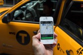 Lý do khiến taxi Uber vừa được "khen" lại vừa bị "chê" Lý do khiến taxi Uber vừa được "khen" lại vừa bị "chê"