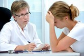 Huyết trắng có mùi hôi: Có thể gây vô sinh Huyết trắng có mùi hôi: Có thể gây vô sinh