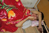Bé trai bị đốt tóc, cắn tai đã qua cơn nguy kịch Bé trai bị đốt tóc, cắn tai đã qua cơn nguy kịch