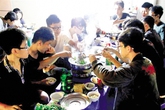 Ẩm thực Hà thành bội thu nhờ trở gió Ẩm thực Hà thành bội thu nhờ trở gió