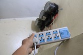 Bóc mẽ thiết bị khiến công tơ điện chạy... rùa bò Bóc mẽ thiết bị khiến công tơ điện chạy... rùa bò