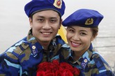 Ông xã kém tuổi nổi tiếng chu đáo của MC Hoàng Linh Ông xã kém tuổi nổi tiếng chu đáo của MC Hoàng Linh