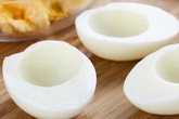Tác dụng phụ không ngờ của lòng trắng trứng Tác dụng phụ không ngờ của lòng trắng trứng