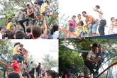 Phụ huynh ôm con leo rào: Để con vui là chính! Phụ huynh ôm con leo rào: Để con vui là chính!