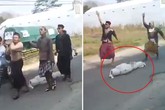 Hãi hùng thi thể rớt khỏi quan tài giữa đám tang Hãi hùng thi thể rớt khỏi quan tài giữa đám tang