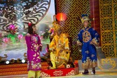 Chương trình Gặp nhau cuối năm: Vì sao hơn 10 năm không thay đổi diễn viên chính? Chương trình Gặp nhau cuối năm: Vì sao hơn 10 năm không thay đổi diễn viên chính?