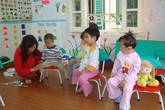 Mẹo hay giúp con đi nhà trẻ không quấy khóc Mẹo hay giúp con đi nhà trẻ không quấy khóc