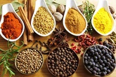 Mẹo hay để bảo quản tốt các lọ gia vị trong nhà bếp Mẹo hay để bảo quản tốt các lọ gia vị trong nhà bếp