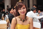 Hiền Mai: " Tôi tin tưởng chồng tuyệt đối" Hiền Mai: " Tôi tin tưởng chồng tuyệt đối"